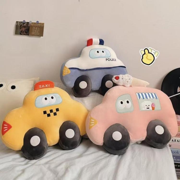 Soft and Lint-Free Car Plush Toy