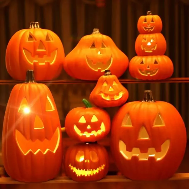 Halloween Pumpkin Lanterns