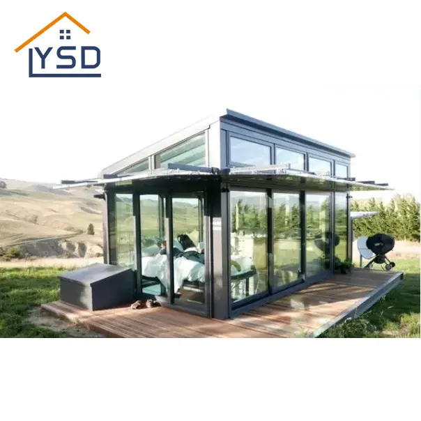 Transparent Glass Cabin